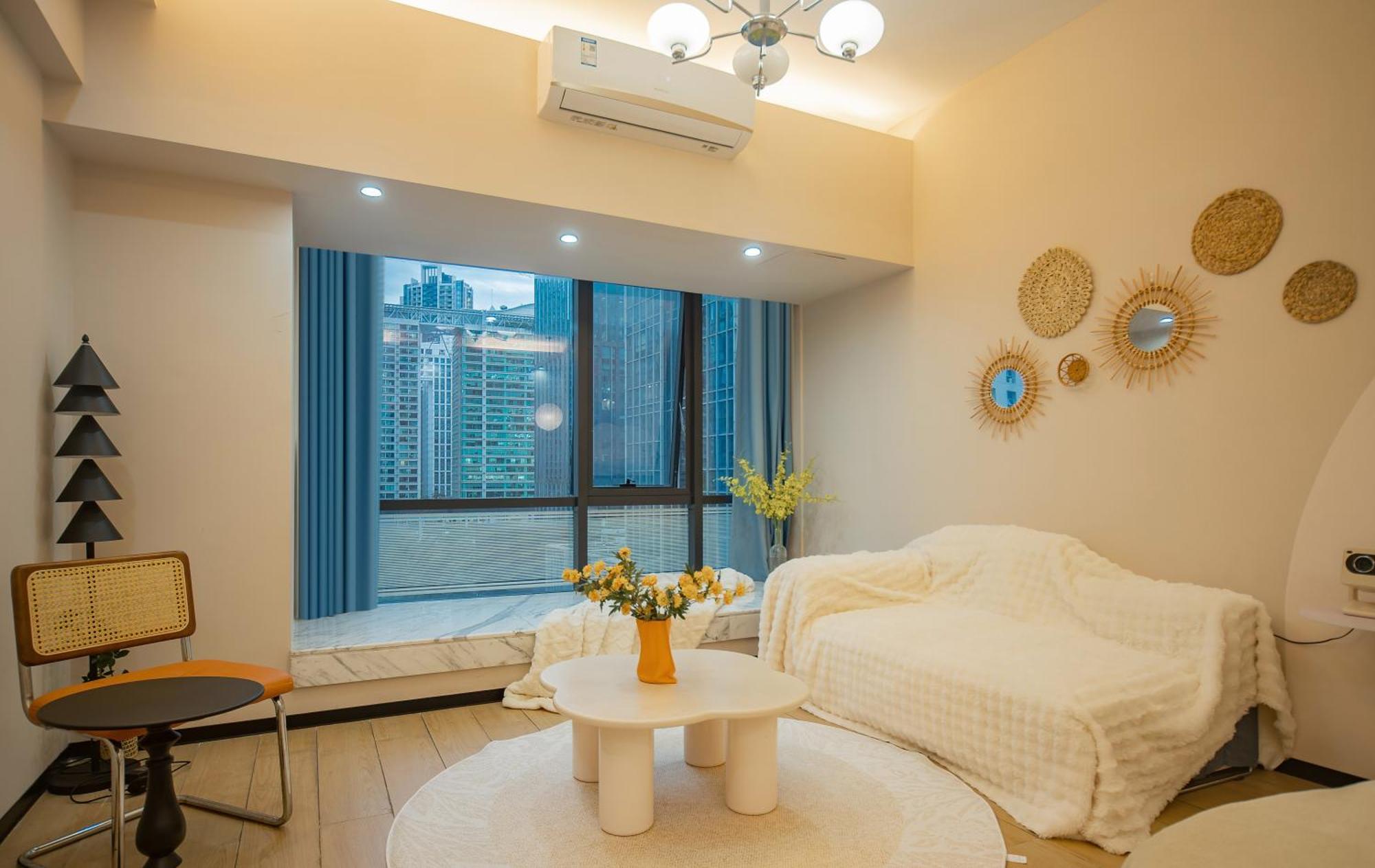 Lavande International Aparthotel Us Consulate General Guangzhou Zhujiang New Town Metro Branch - Free Shuttle Bus To Canton Fair Complex During Canton Fair Period & Free Vpn Internet Access Exteriör bild